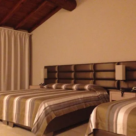 Camars Nocleg ze śniadaniem Prato (Prato)